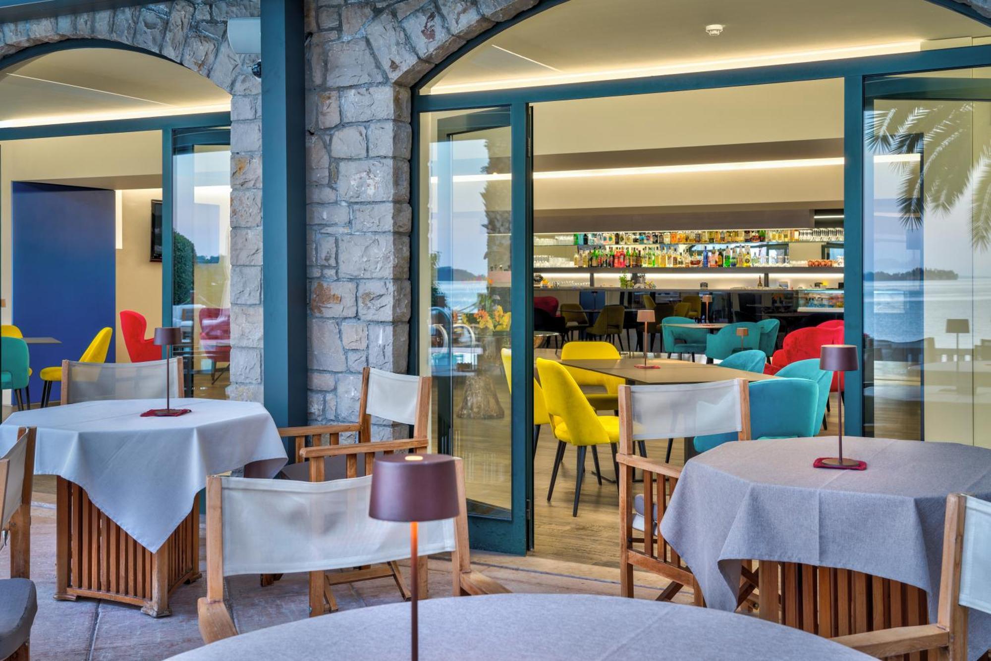 Hotel Villa Capri Gardone Riviera Kültér fotó