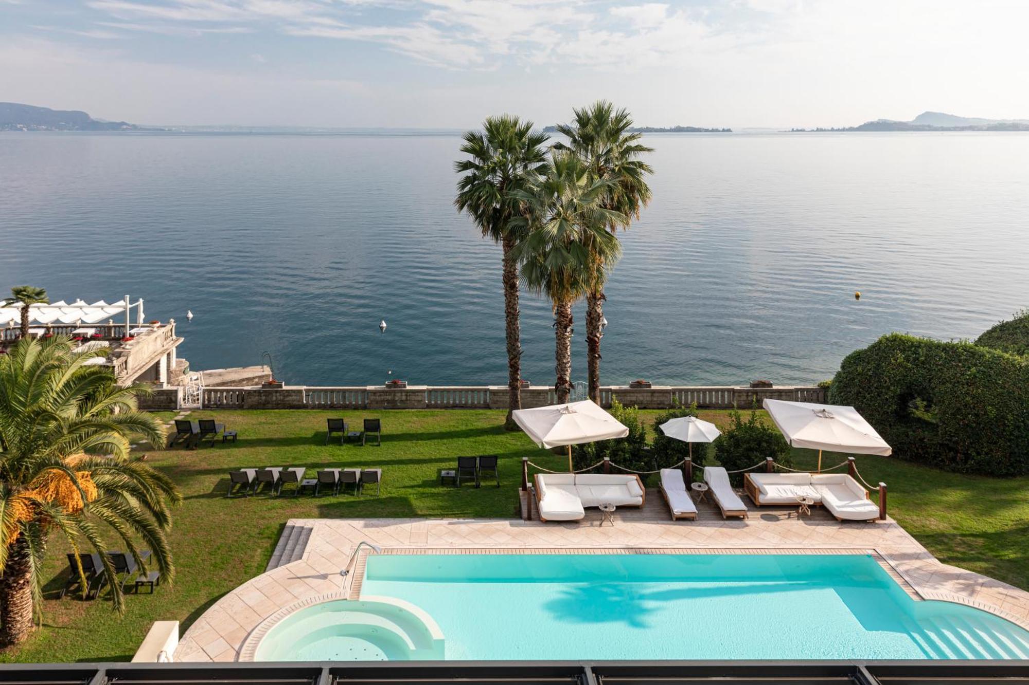 Hotel Villa Capri Gardone Riviera Kültér fotó