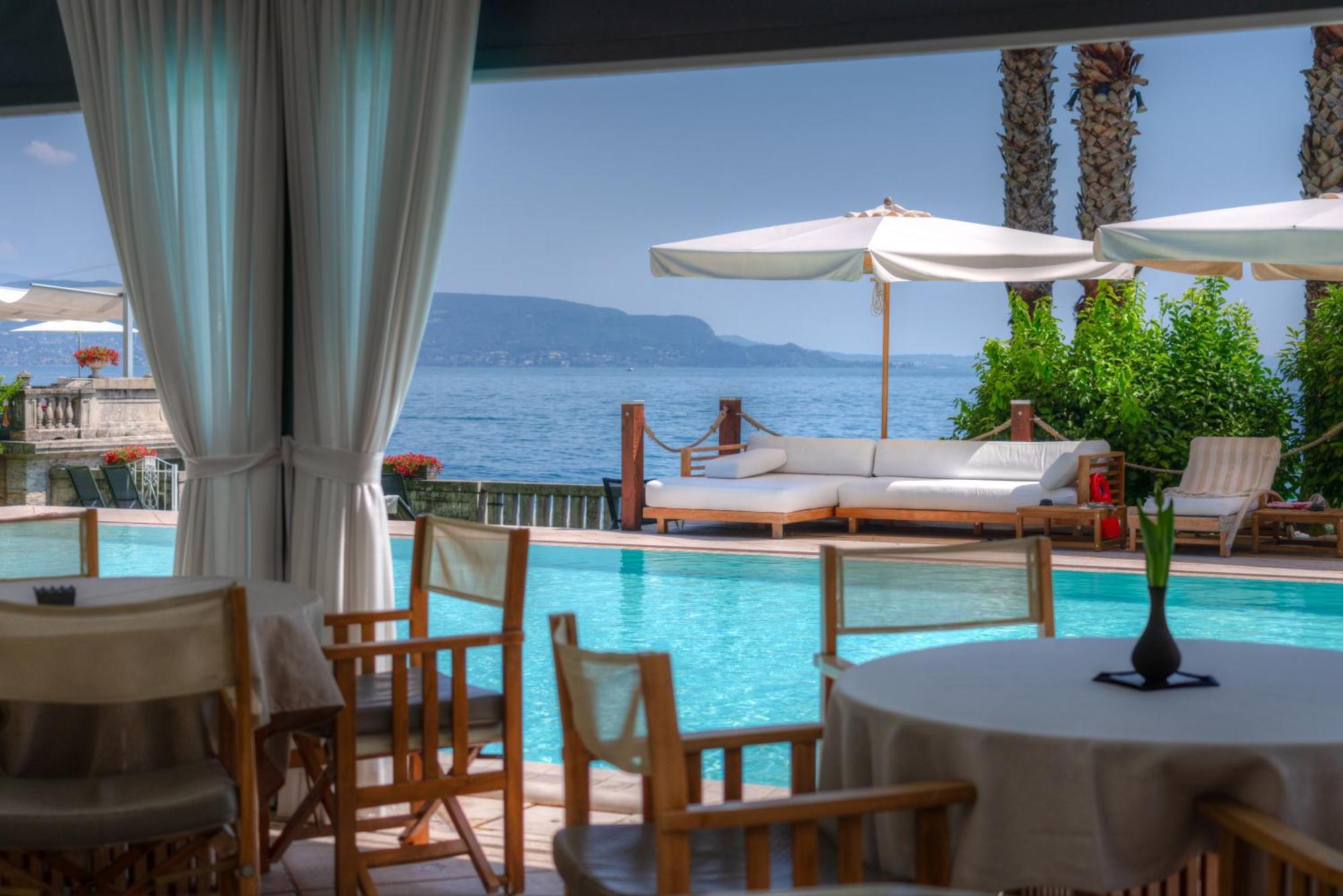 Hotel Villa Capri Gardone Riviera Kültér fotó