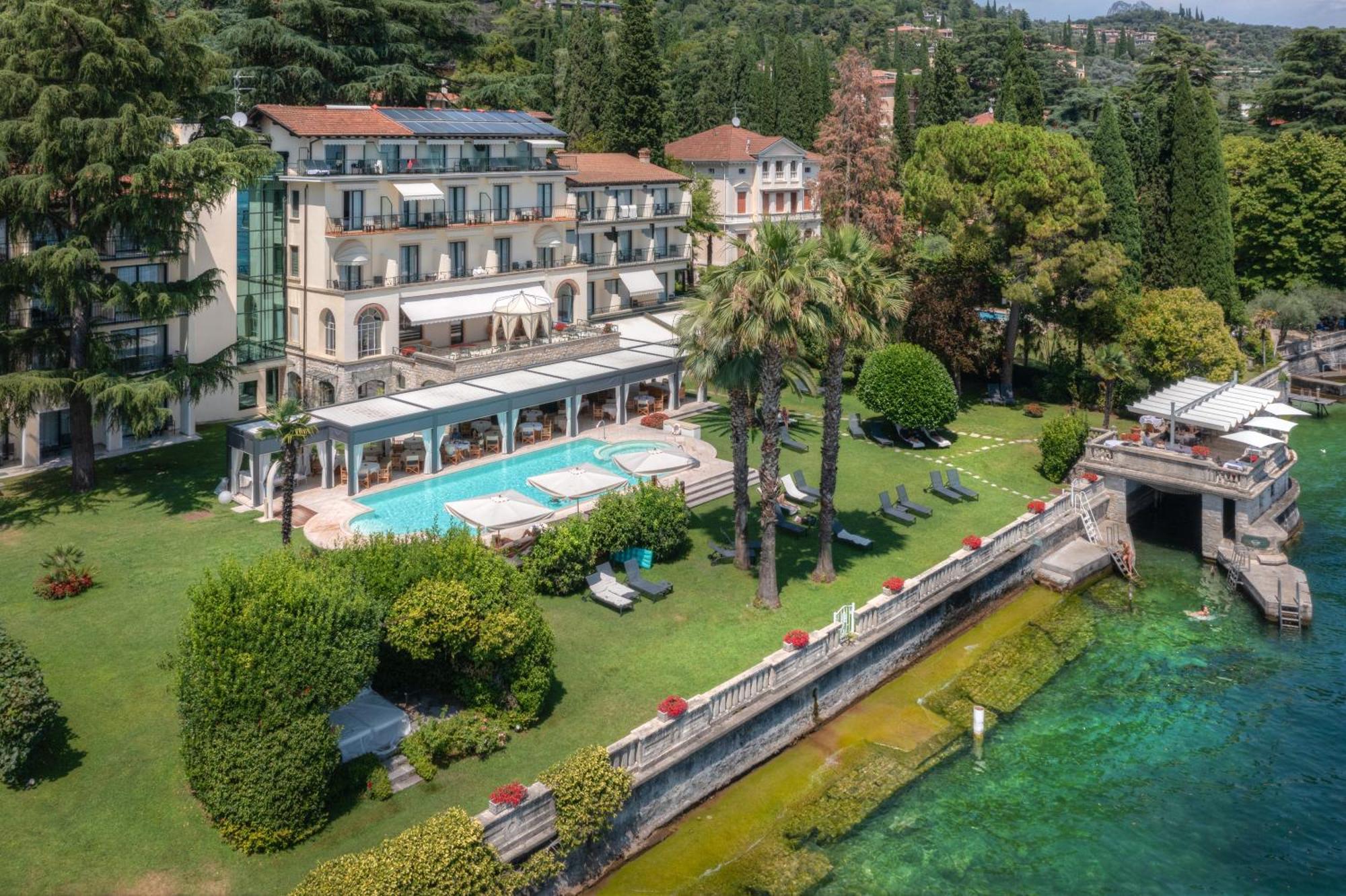 Hotel Villa Capri Gardone Riviera Kültér fotó