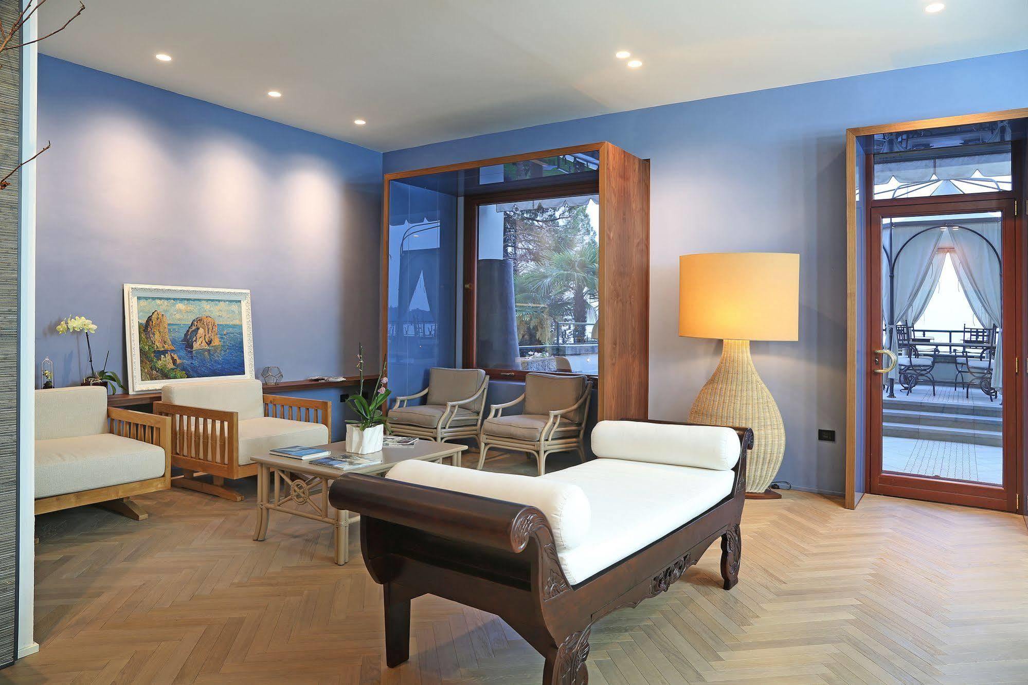 Hotel Villa Capri Gardone Riviera Kültér fotó